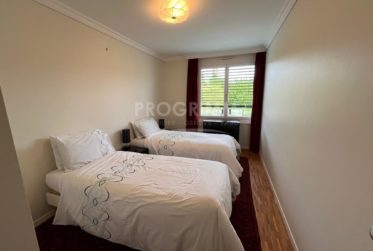 Exclusivité - Appartement traversant 5 pièces - 3 chambres - 2 parkings