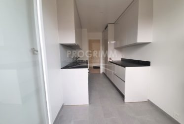 Exclusivité Champel - Appartement neuf et loué de près de 82m2 PPE - Avec parking et box