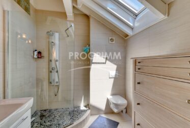 Exclusivité - Maison 3 chambres avec garage - Grande pièce en sous-sol - Jardin