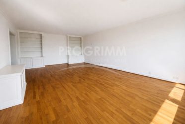 Nouveau - Secteur Beausoleil - 7 pièces - 4 chambres - Dont studio indépendant - 2 box en sous-sol