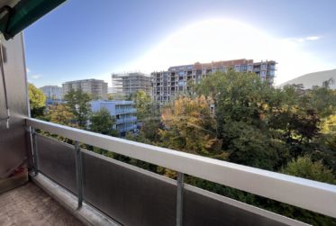 Exclusivité à Champel. 4 pièces à rénover avec balcon et box inclus