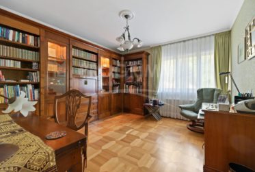 Rare: Attique 4.5 pièces - vue imprenable - 2 places de parking