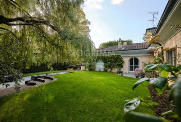 Villa individuelle 5 chambres - 3 salles de bain - Piscine - Proche Ecolint et clinique des Grangettes