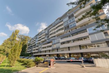 Appartement - 200m2 - 4 chambres - Box + Terrasse - Rénové