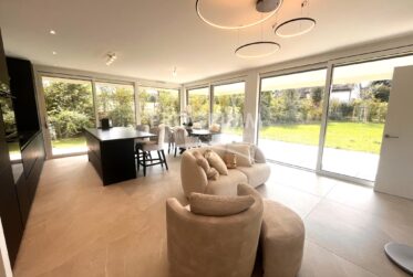 Vesenaz - rez de jardin meublé - 3 chambres - 1 pkg sous-sol - Terrain de 300m2