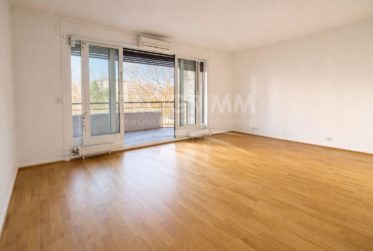 Nouveau - Secteur Beausoleil - 7 pièces - 4 chambres - Dont studio indépendant - 2 box en sous-sol